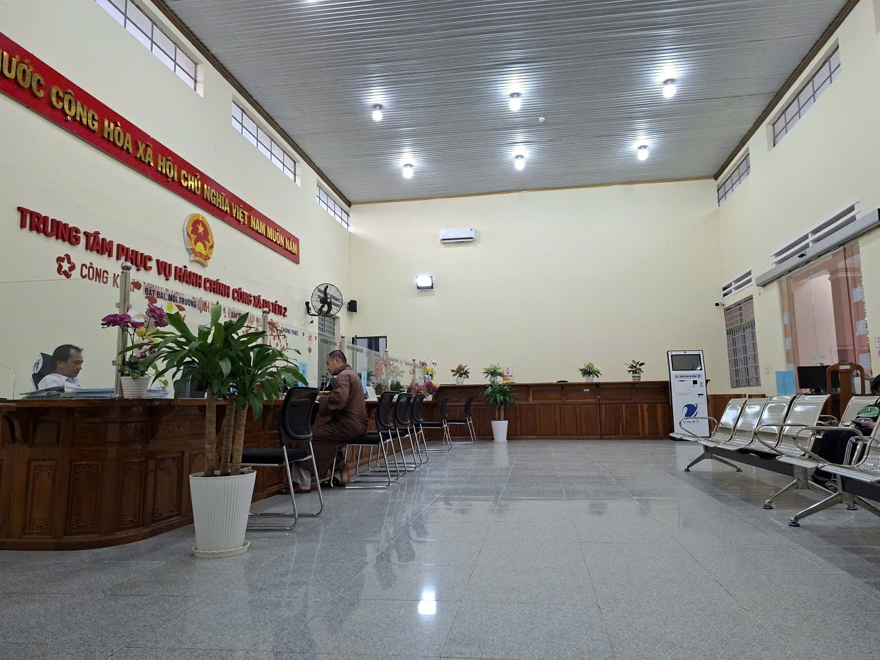Đạ Tẻh 2 xây dựng mạng lưới hỗ trợ dịch vụ công trực tuyến từ xã đến thôn